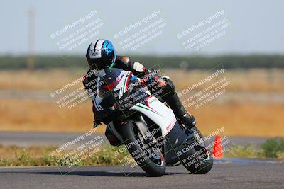 media/May-22-2023-Fastrack Riders (Mon) [[ae7626d9d8]]/Level 1/945am (Sweeper)/